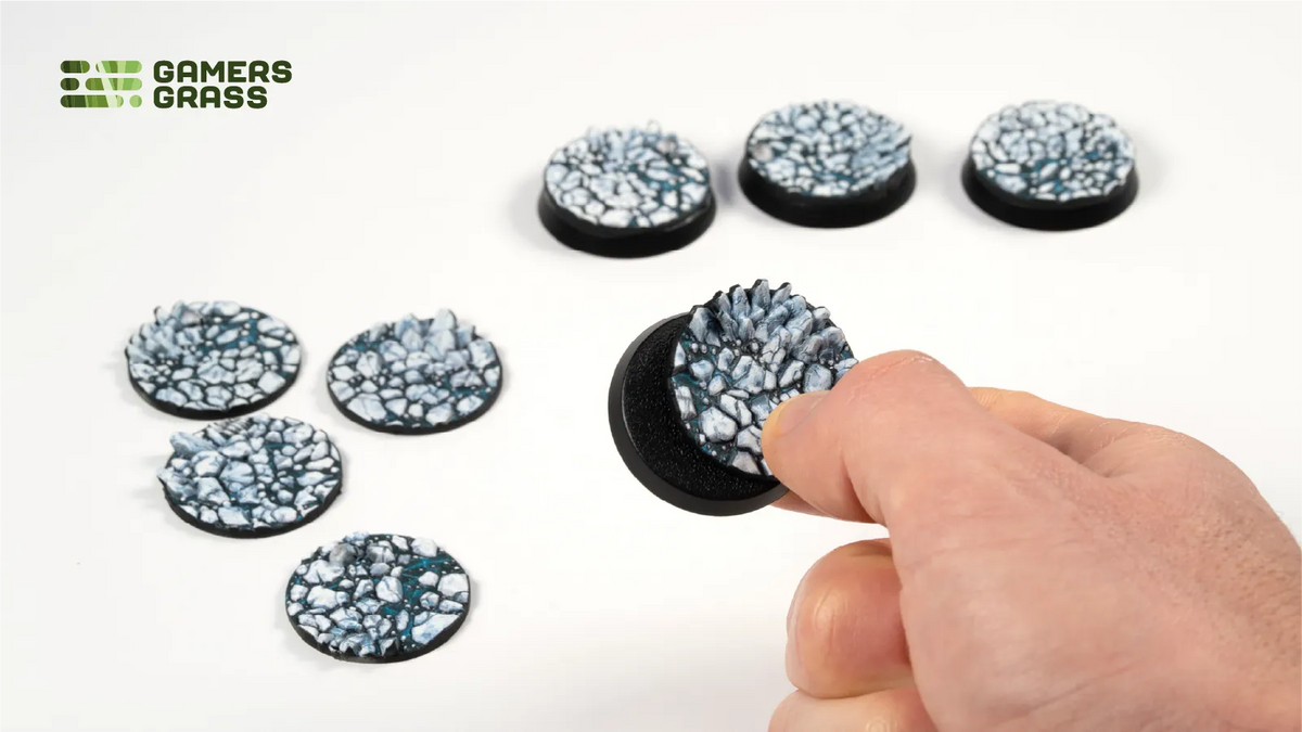 Base Toppers - Frost Lake, Round 32mm (x8)